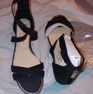 New Black Jessica Simpson Dress Flat Sandals sz 10